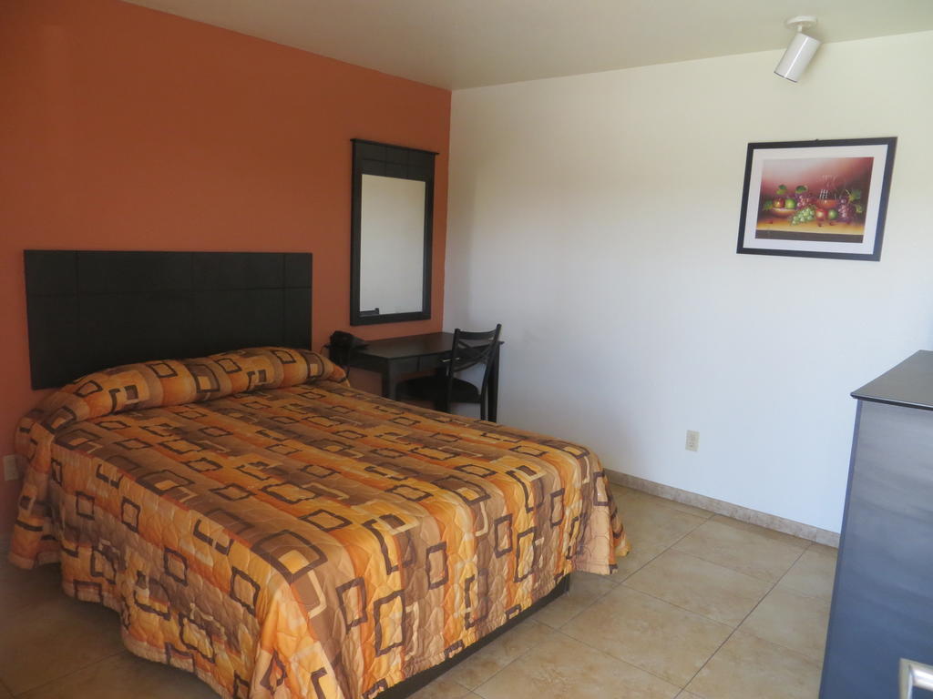 Bayshore Motel La Porte Værelse billede